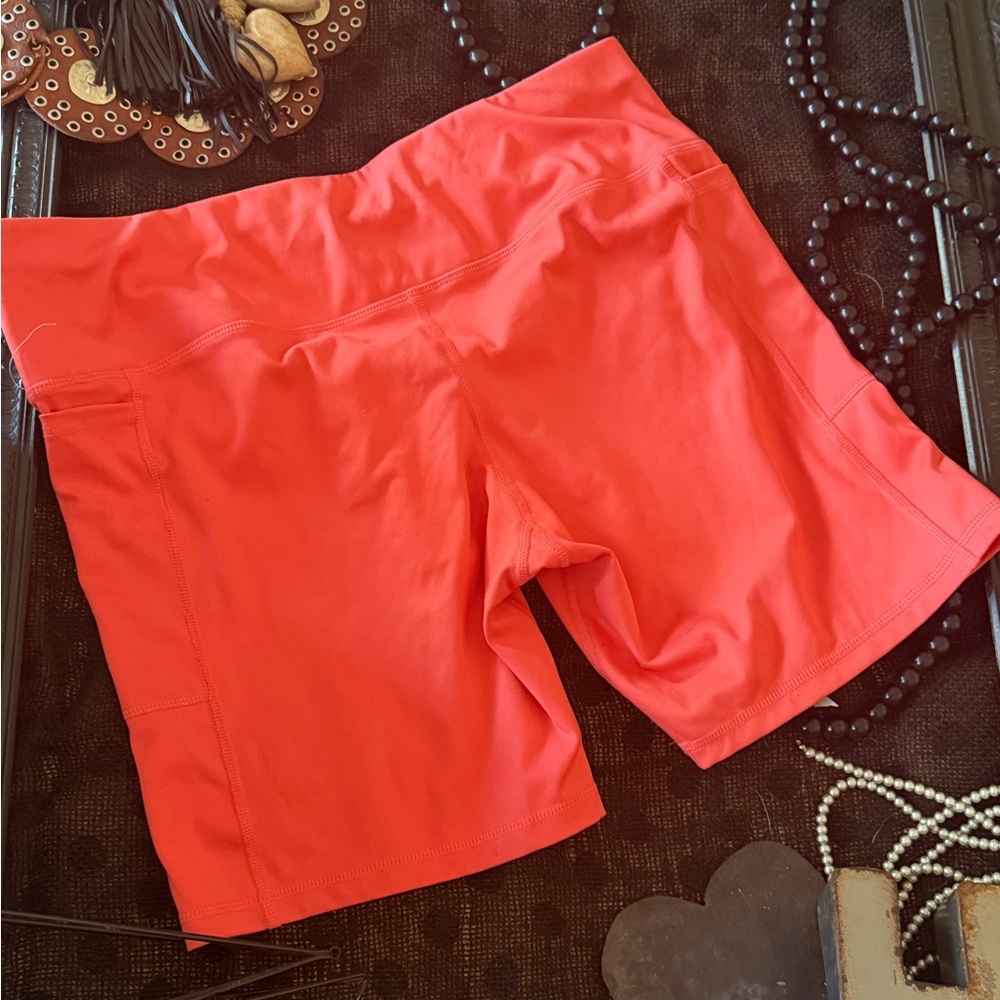 EUC Athletic Works Bike Shorts Size XXL. Comfortable coral stretch shorts. - Picture 2 of 2
